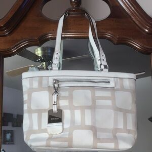 Nine West Shoulder Bag with White & Tan Geometric Design